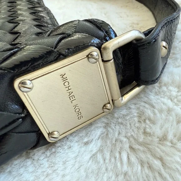 Michael Kors women shoulder leather bag - Picture 2 of 8